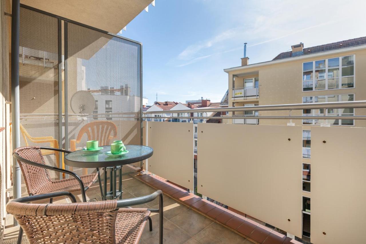 Jantar Apartamenty -Port Kolobrzeg- Westerplatte Z Garazem Екстериор снимка